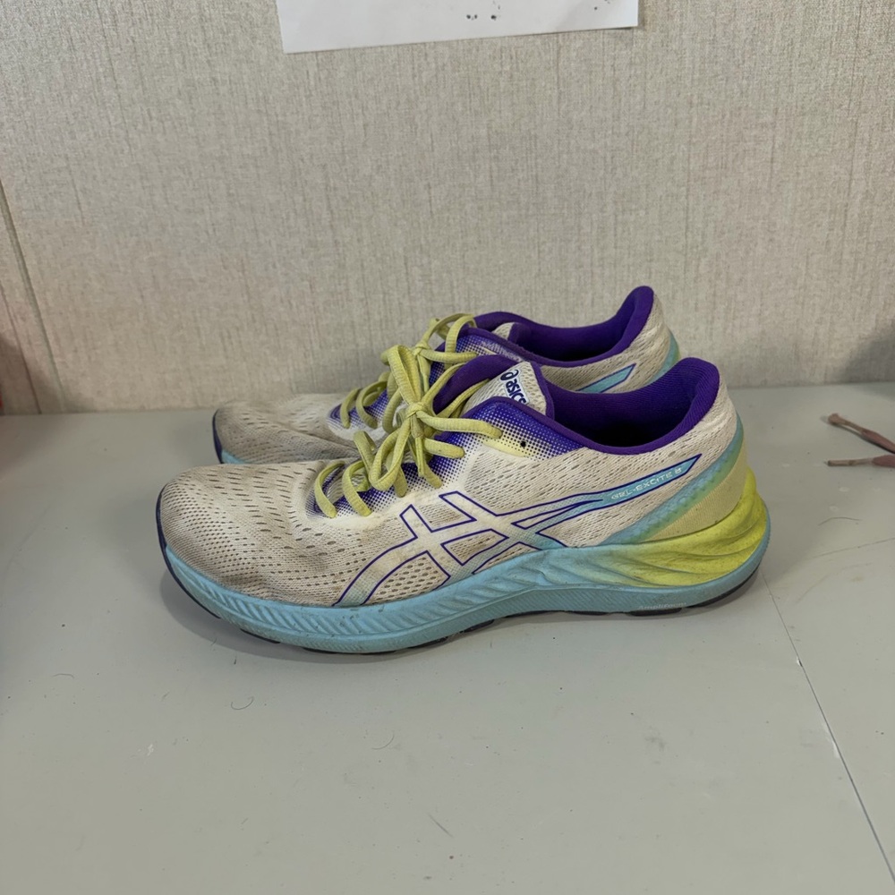 Size 10 - ASICS GEL-Excite 8‎ White - Picture 2 of 14